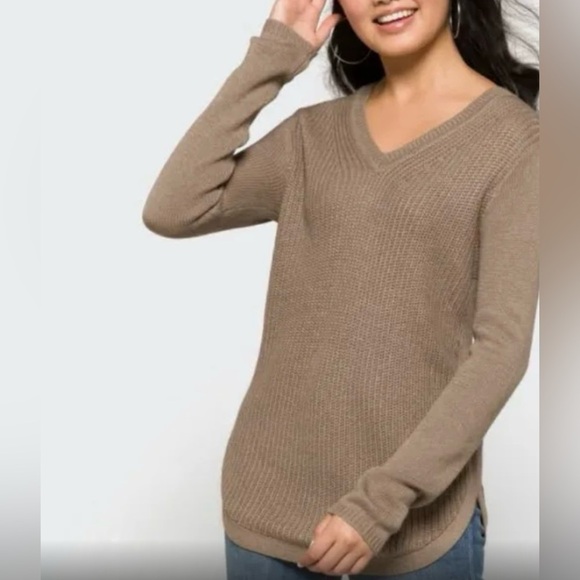 RD STYLE LONG SLEEVE V-NECK SWEATER BROWN - XS - Picture 1 of 5